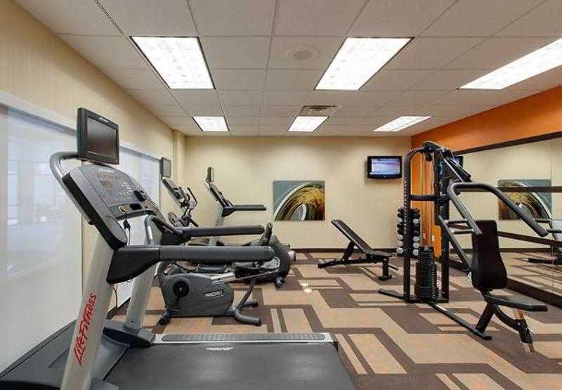 Courtyard By Marriott Chicago Schaumburg/Woodfield Mall Εξωτερικό φωτογραφία