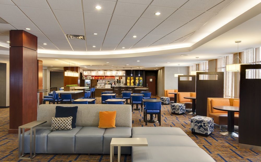 Courtyard By Marriott Chicago Schaumburg/Woodfield Mall Εξωτερικό φωτογραφία